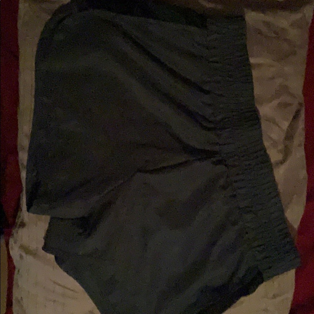 Dark green workout shorts worn once